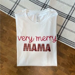 Very Merry Mama T-Shirt
